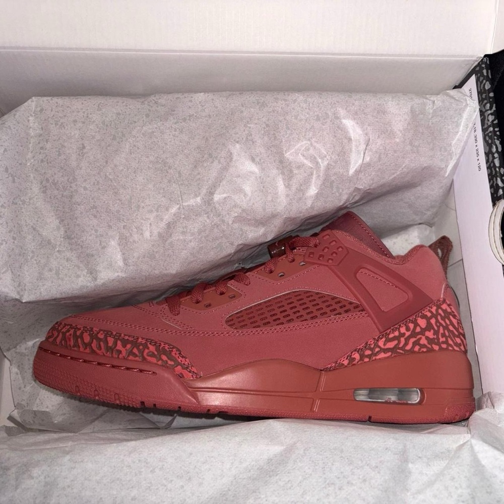 Jordan spizike low - Picture 2 of 3